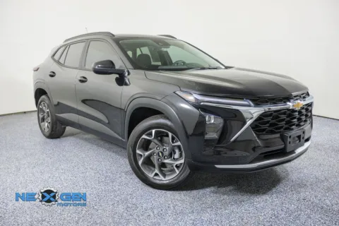 Black 2025 Chevrolet Trax LT for sale in Lindon, UT