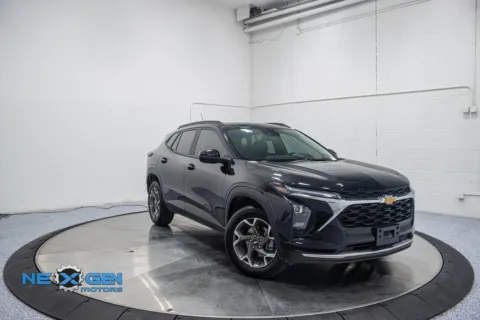 Black 2025 Chevrolet Trax LT for sale in Orem, UT