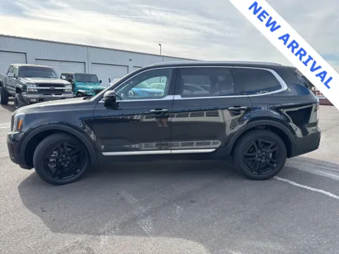 More photos of 2024 Kia Telluride SX-Prestige at NeXgen Motors, UT