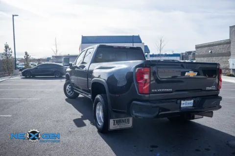 More photos of 2022 Chevrolet Silverado 3500HD High Country at NeXgen Motors, UT