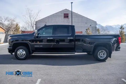 More photos of 2022 Chevrolet Silverado 3500HD High Country at NeXgen Motors, UT
