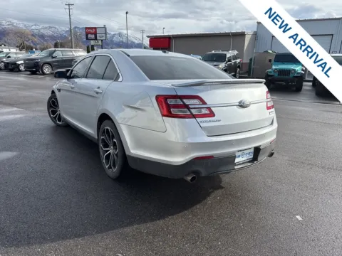 More photos of 2019 Ford Taurus SHO at NeXgen Motors, UT