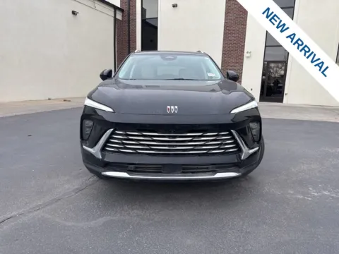 Photos of 2025 Buick Envision Preferred for sale in Lindon, UT at NeXgen Motors