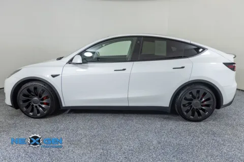 More photos of 2022 Tesla Model Y Performance at NeXgen Motors, UT