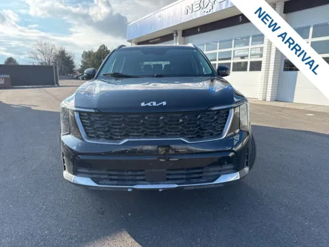 Photos of 2024 Kia Sorento S for sale in Lindon, UT at NeXgen Motors