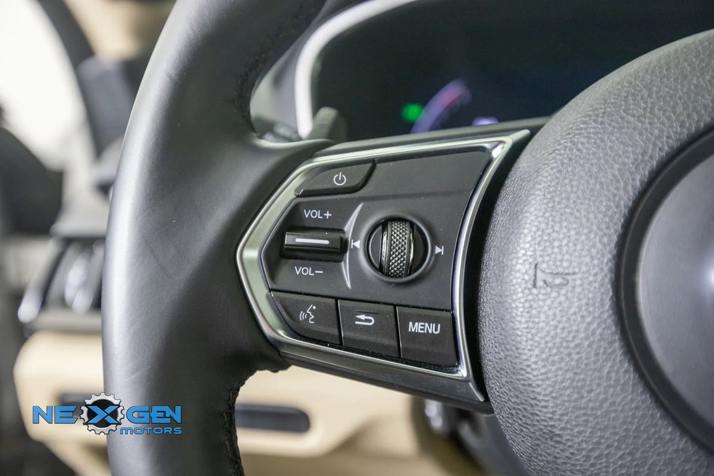 Acura MDX photo 17