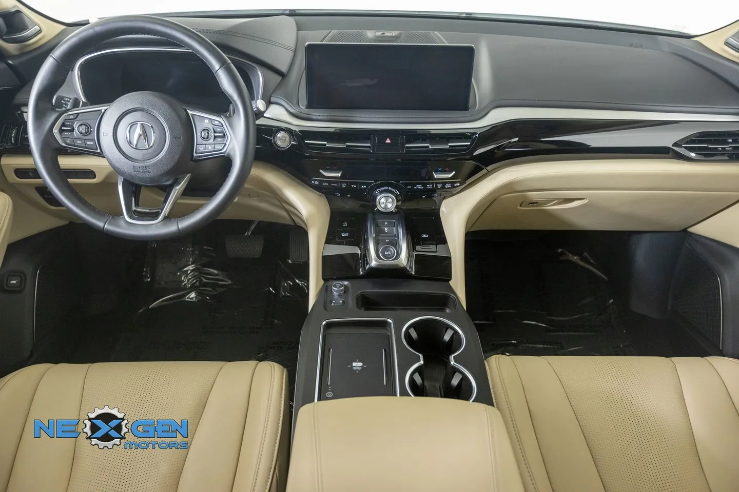 Acura MDX photo 4