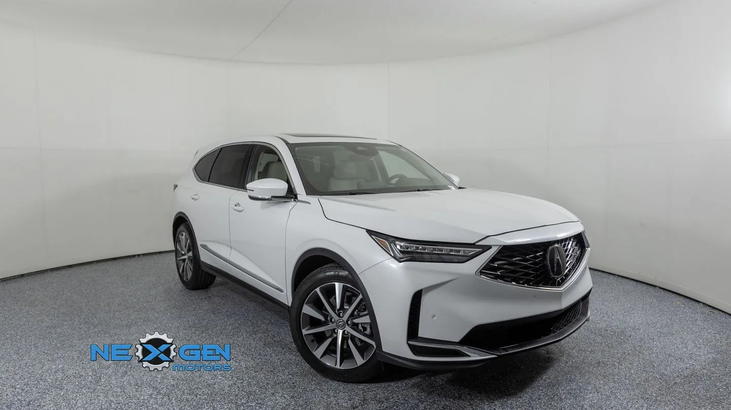 2025 Acura MDX SH-AWD w/Technology Package's photo