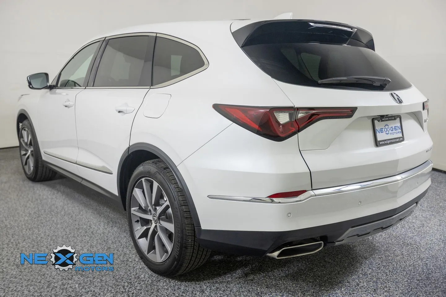 Acura MDX photo 30