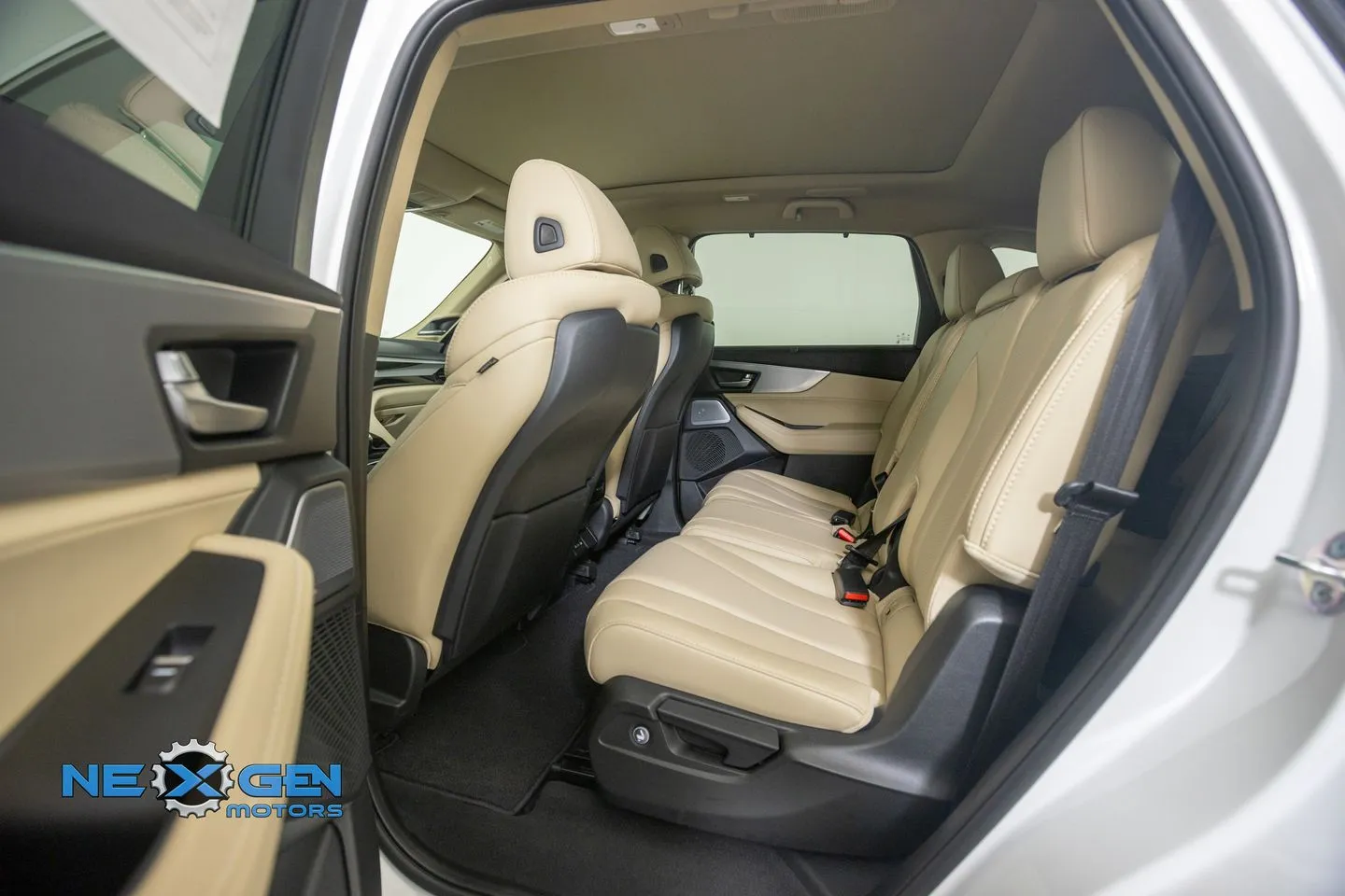 Acura MDX photo 33