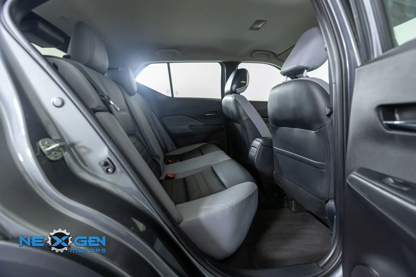 2024 Nissan Kicks SR - Photo 37
