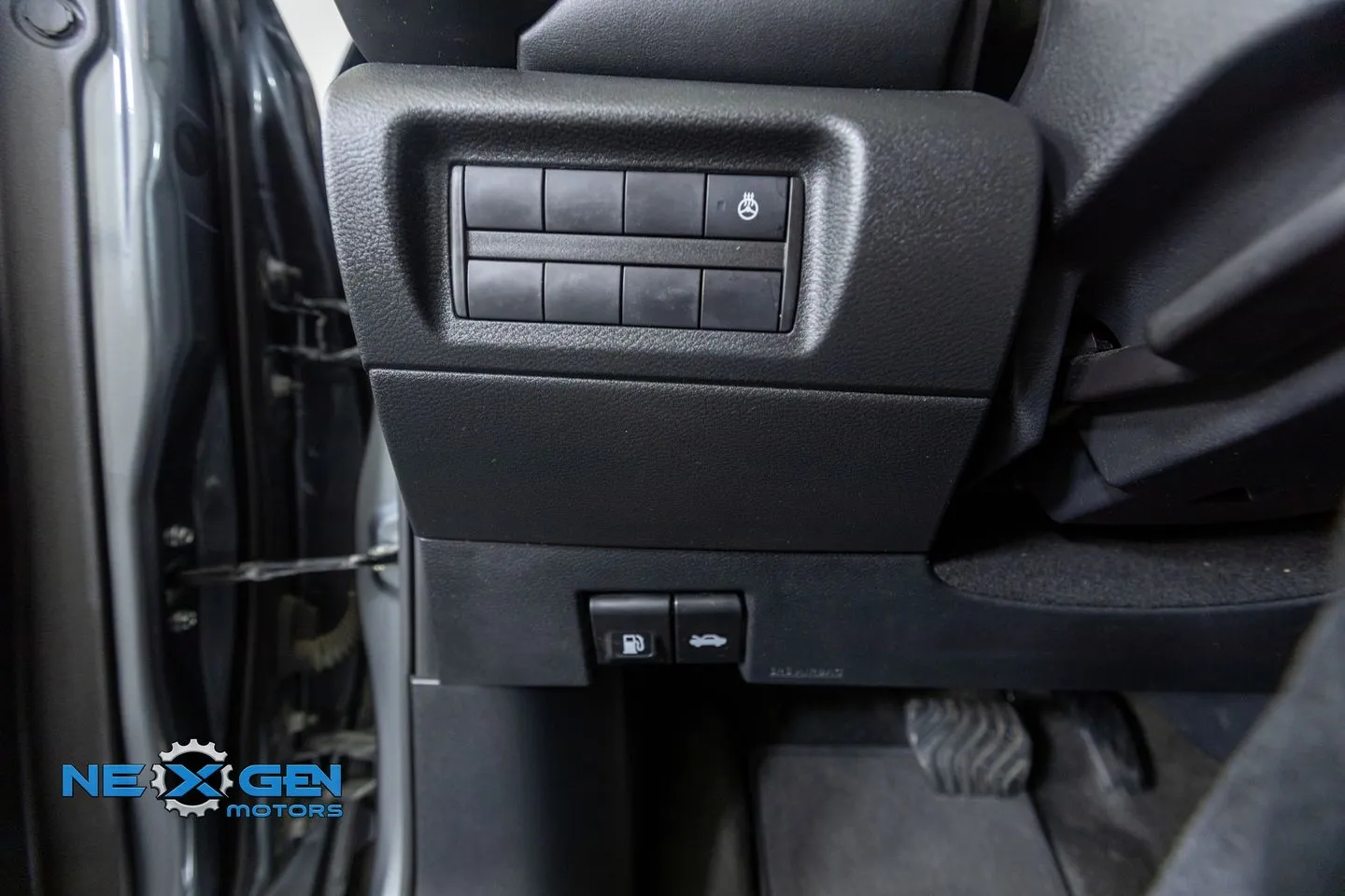 2024 Nissan Kicks SR - Photo 14