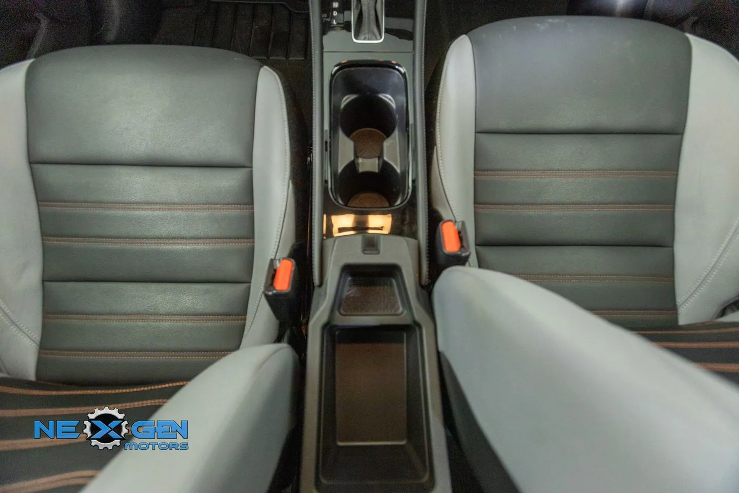 2024 Nissan Kicks SR - Photo 32
