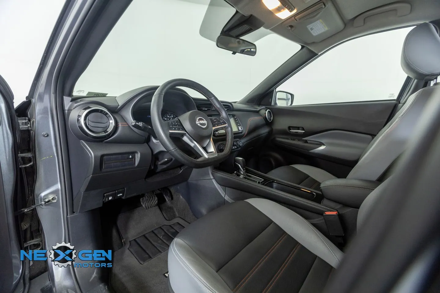 2024 Nissan Kicks SR - Photo 11