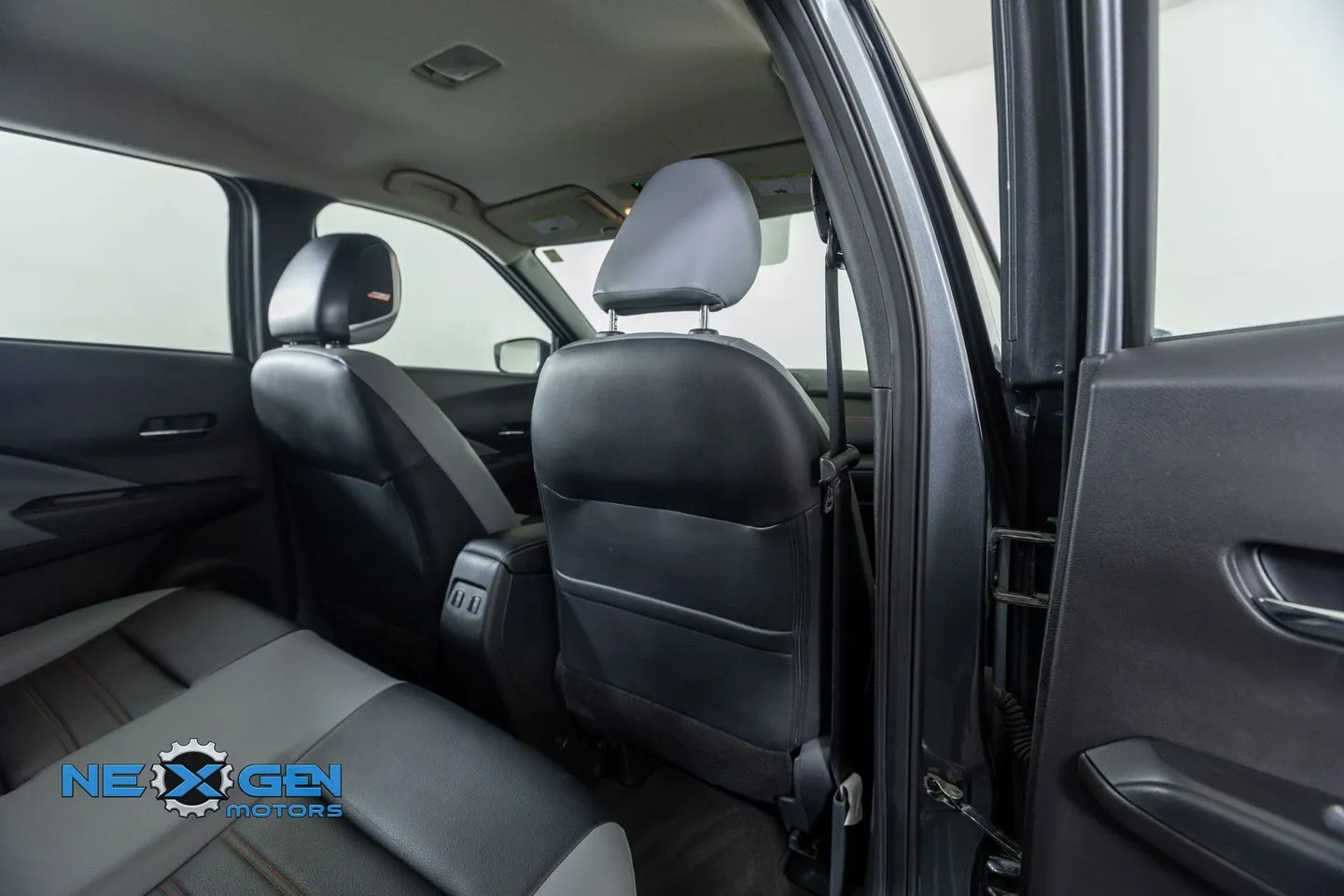 2024 Nissan Kicks SR - Photo 36