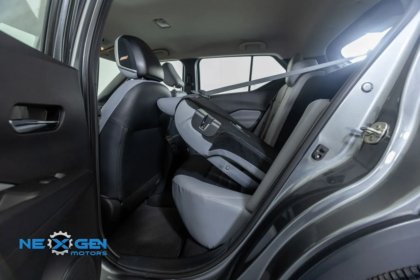 2024 Nissan Kicks SR - Photo 30
