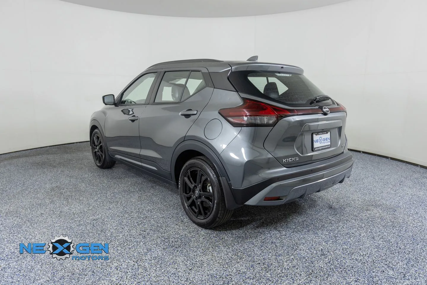 2024 Nissan Kicks SR - Photo 6