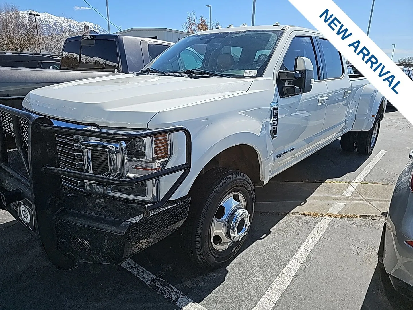 White 2022 Ford F-350SD Lariat for sale in Lindon, UT