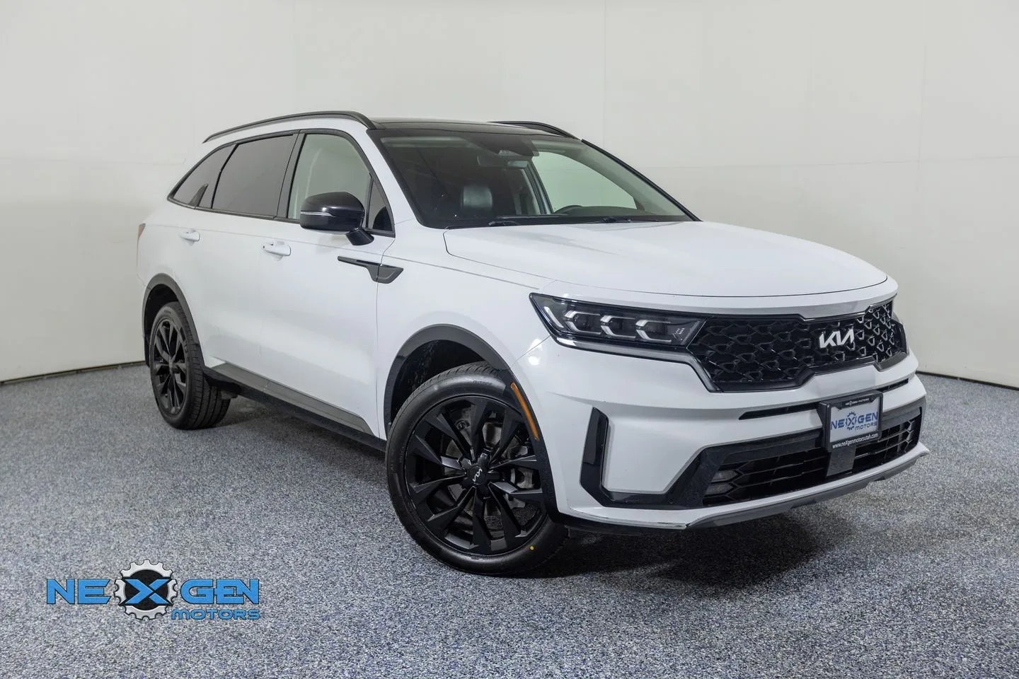 White 2022 Kia Sorento SX for sale in Lindon, UT