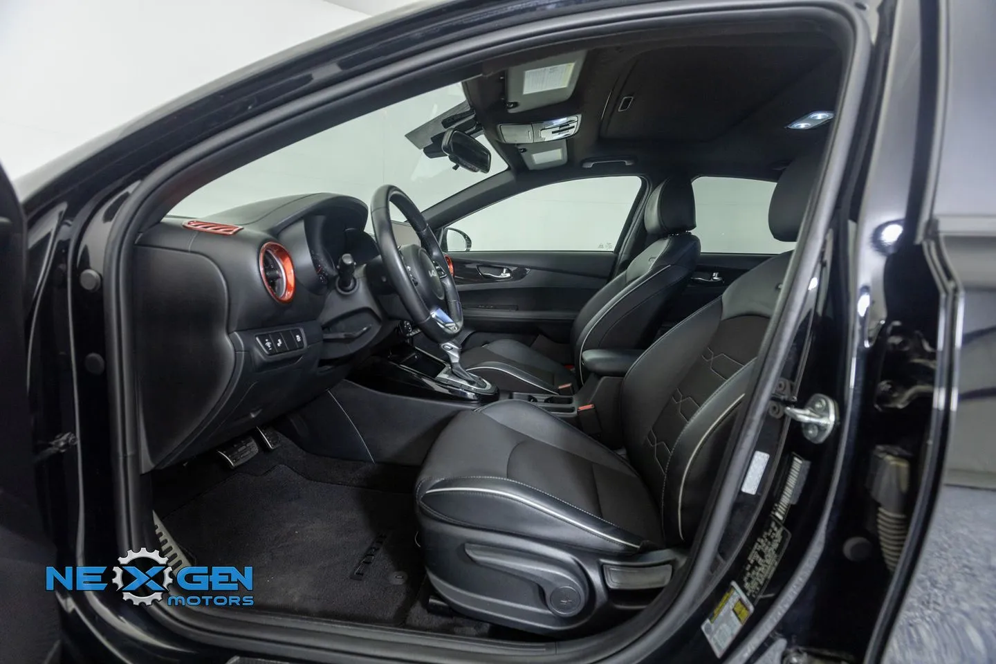 Kia Forte photo 12
