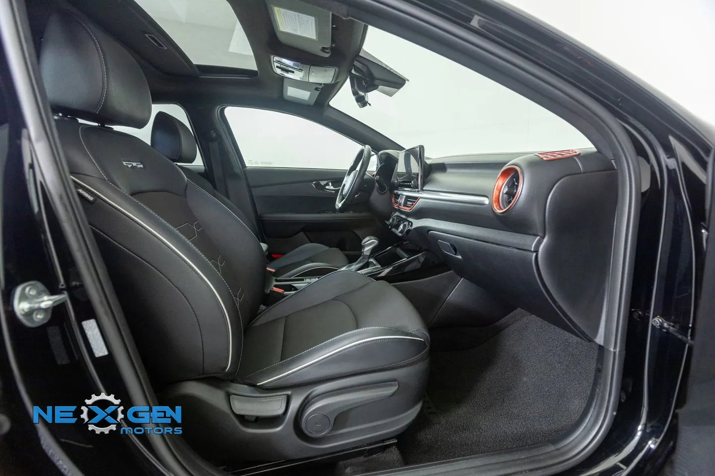 Kia Forte photo 41