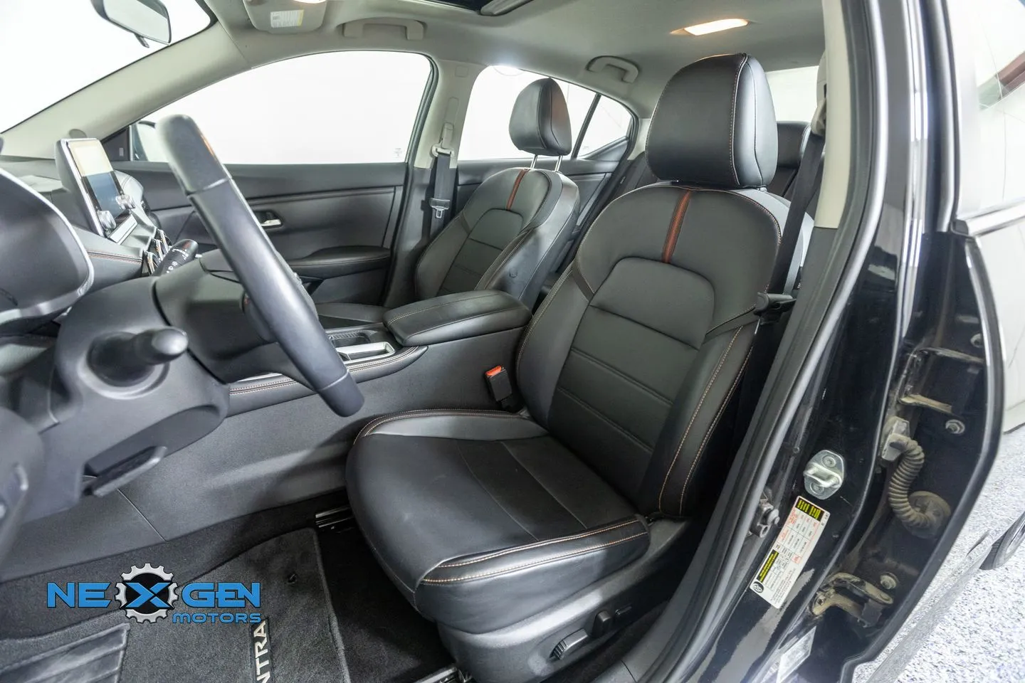 2022 Nissan Sentra SR - Photo 25