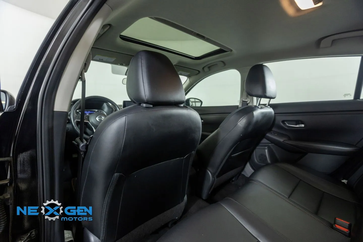 2022 Nissan Sentra SR - Photo 27