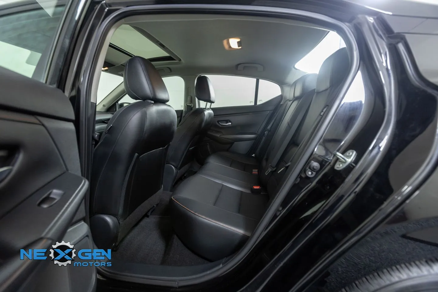 2022 Nissan Sentra SR - Photo 28