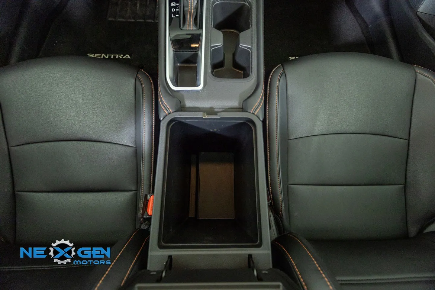 2022 Nissan Sentra SR - Photo 31