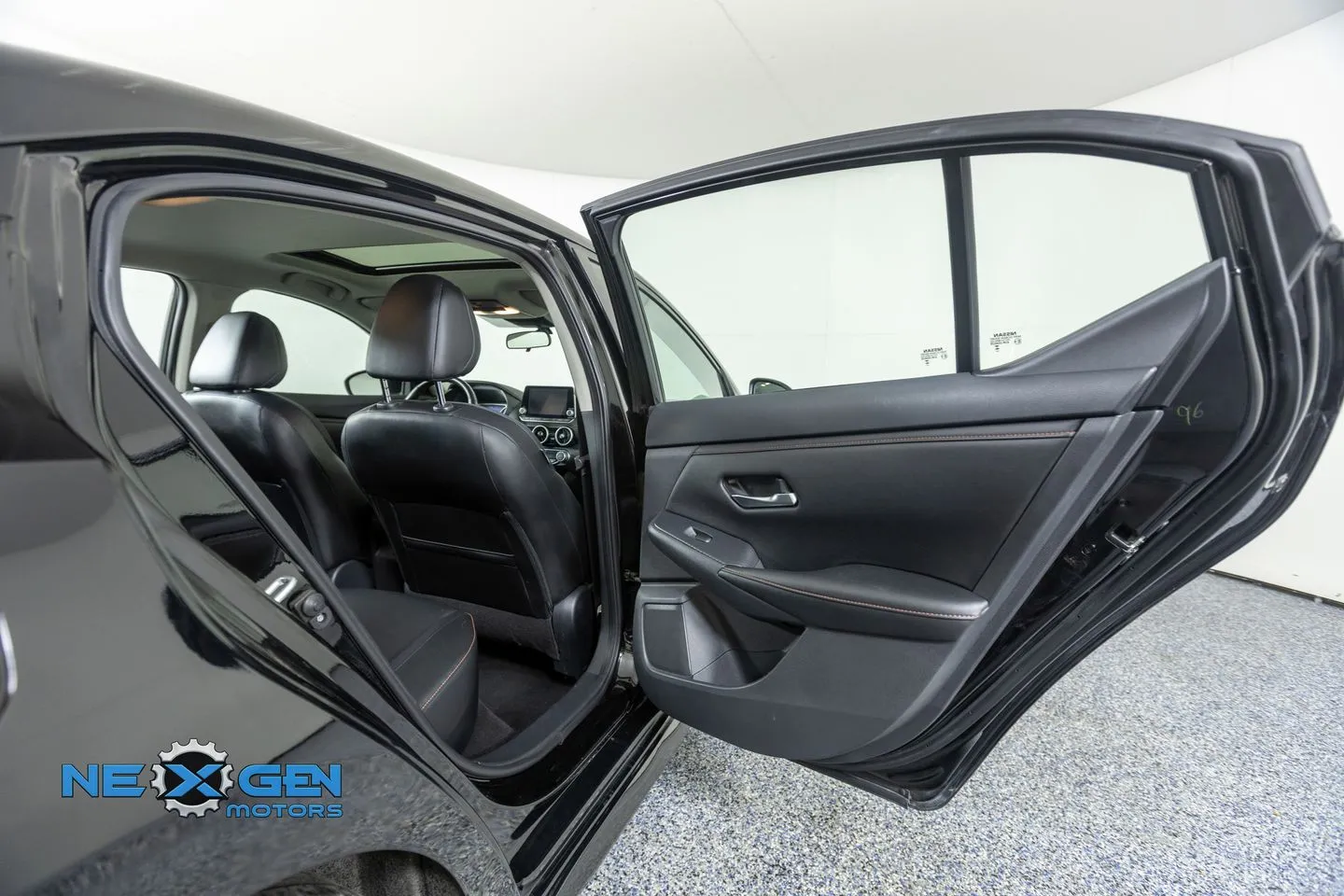 2022 Nissan Sentra SR - Photo 34