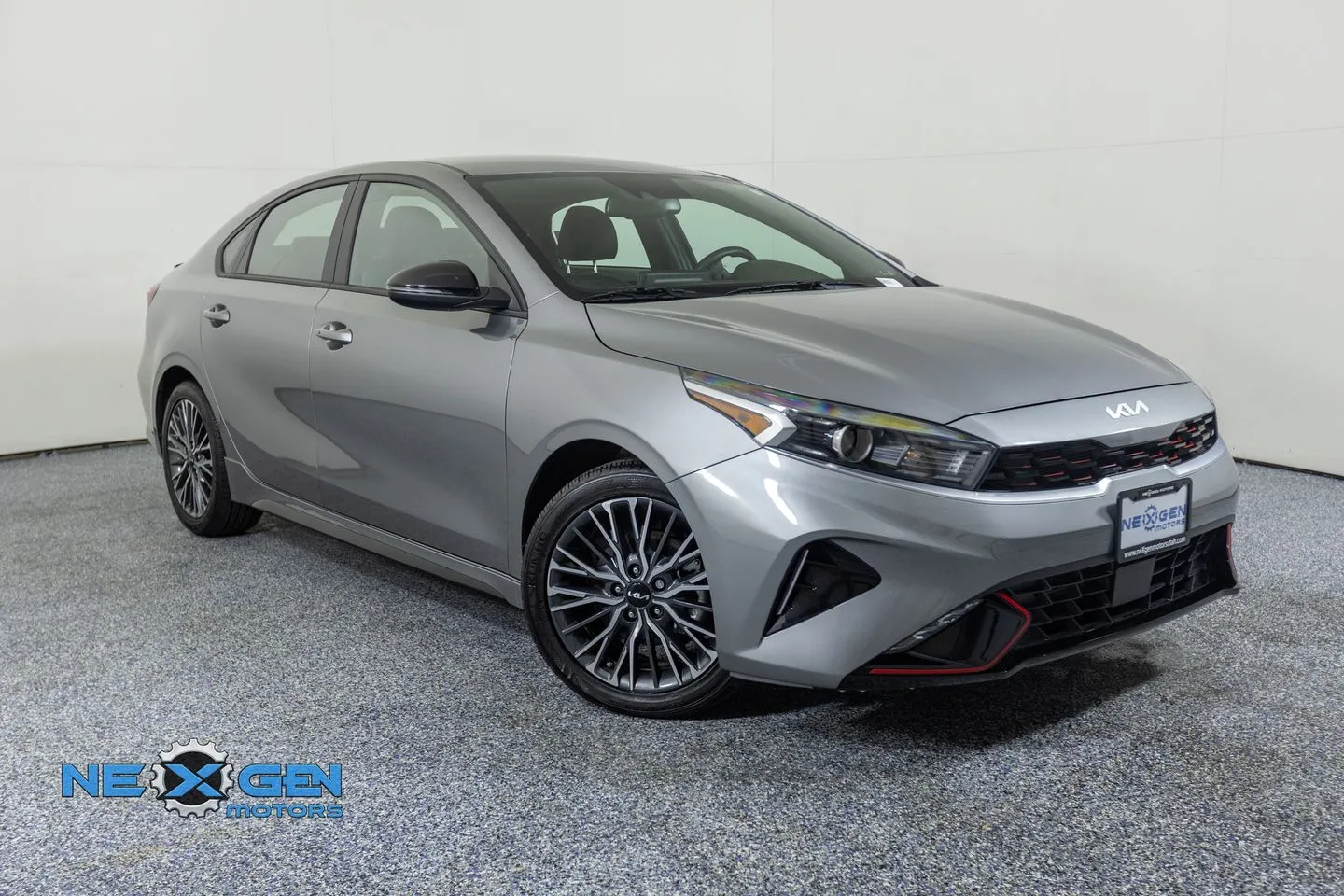 2023 Kia Forte GT-Line AT's photo
