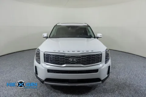 Photos of 2020 Kia Telluride EX for sale in Lindon, UT at NeXgen Motors