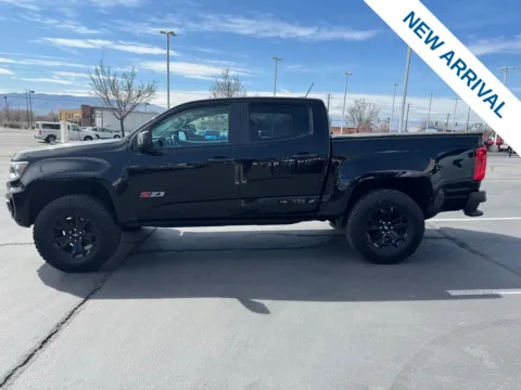 More photos of 2022 Chevrolet Colorado Z71 at NeXgen Motors, UT
