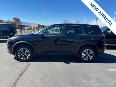 More photos of 2022 Nissan Rogue SV at NeXgen Motors, UT