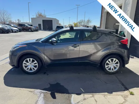 More photos of 2021 Toyota C-HR LE at NeXgen Motors, UT