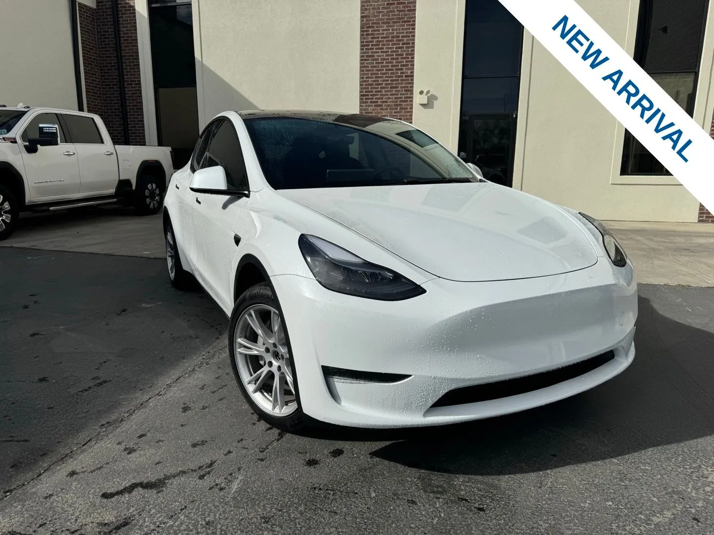 White 2023 Tesla Model Y Long Range for sale in Lindon, UT
