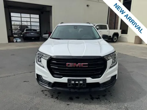 Photos of 2022 GMC Terrain SLE for sale in Lindon, UT at NeXgen Motors