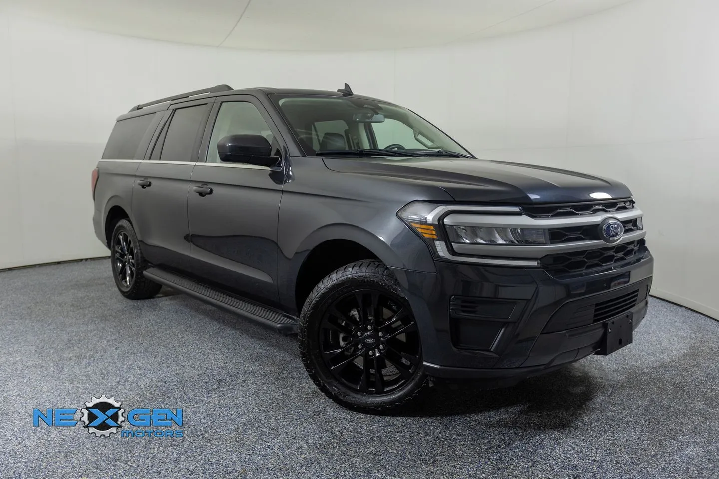 Gray 2024 Ford Expedition Max XLT for sale in Lindon, UT