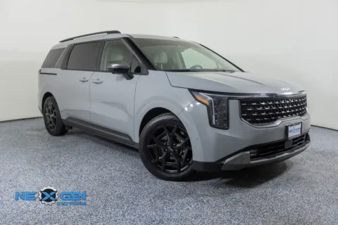 Silver 2025 Kia Carnival SX Prestige for sale in Lindon, UT
