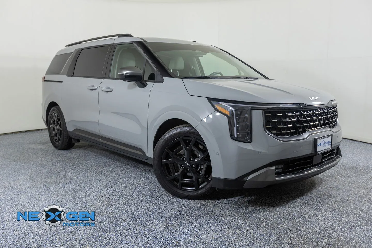 2025 Kia Sedona SX Prestige's photo