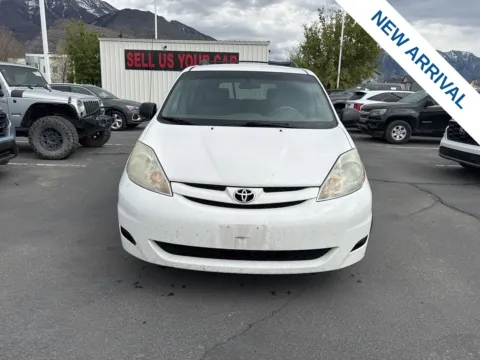 Photos of 2008 Toyota Sienna CE for sale in Lindon, UT at NeXgen Motors