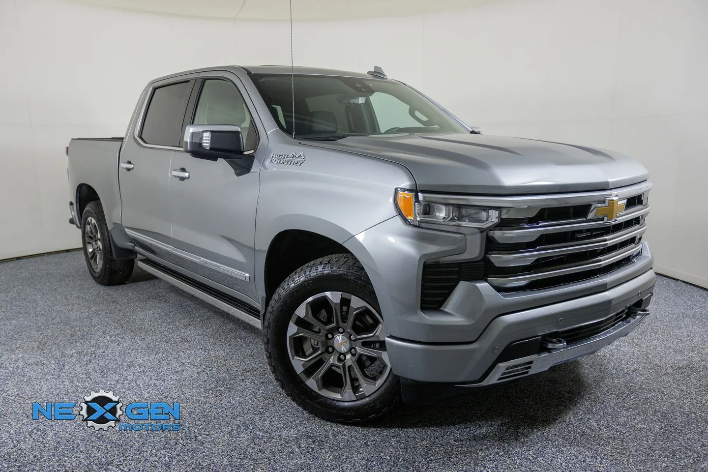 Gray 2025 Chevrolet Silverado 1500 High Country for sale in Lindon, UT
