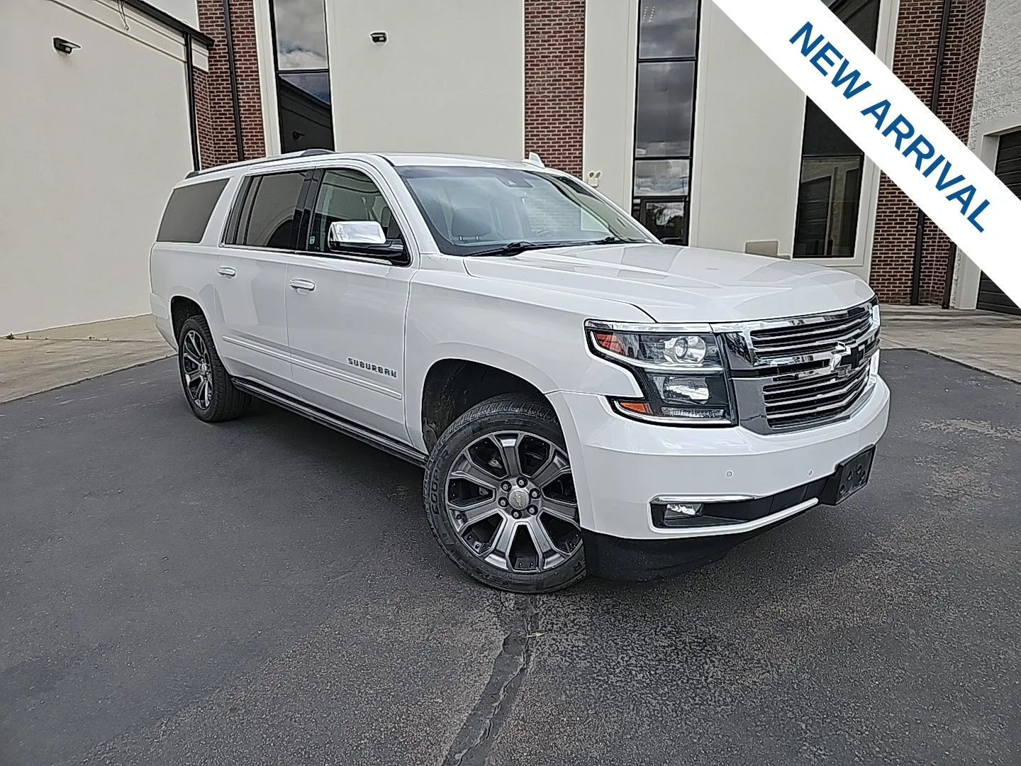 White 2019 Chevrolet Suburban Premier for sale in Lindon, UT