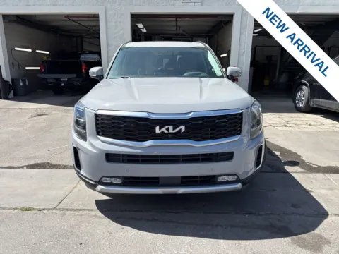 Photos of 2022 Kia Telluride SX for sale in Lindon, UT at NeXgen Motors