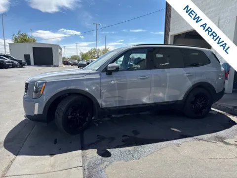 More photos of 2022 Kia Telluride SX at NeXgen Motors, UT