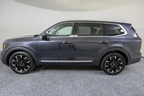 More photos of 2025 Kia Telluride SX-Prestige at NeXgen Motors, UT