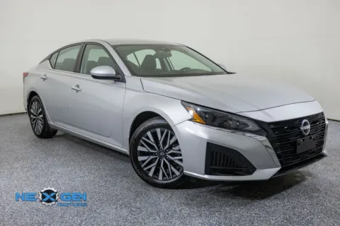 Silver 2024 Nissan Altima 2.5 SV for sale in Lindon, UT