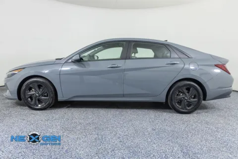 More photos of 2021 Hyundai Elantra SEL at NeXgen Motors, UT