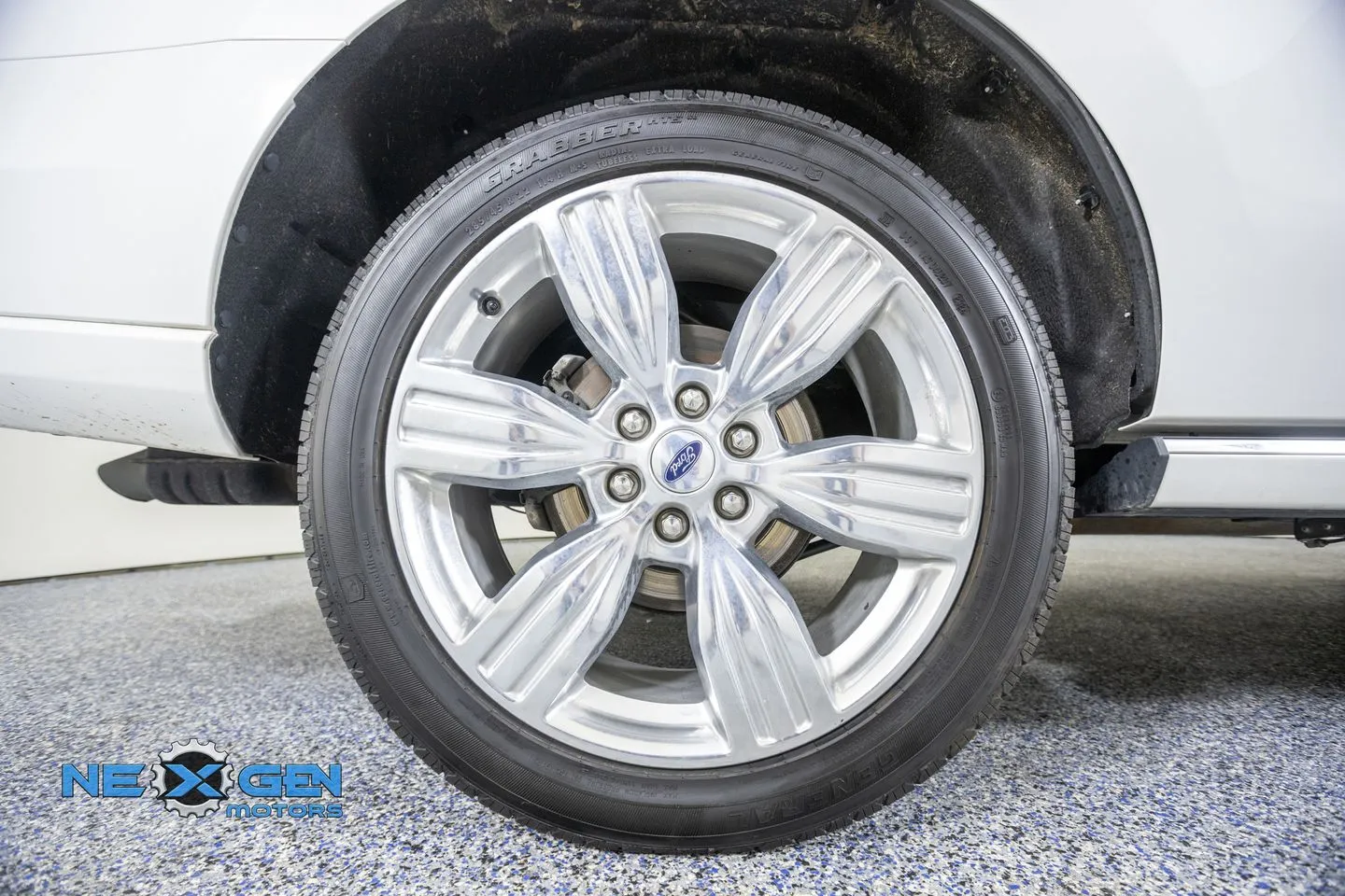 Ford Expedition photo 48