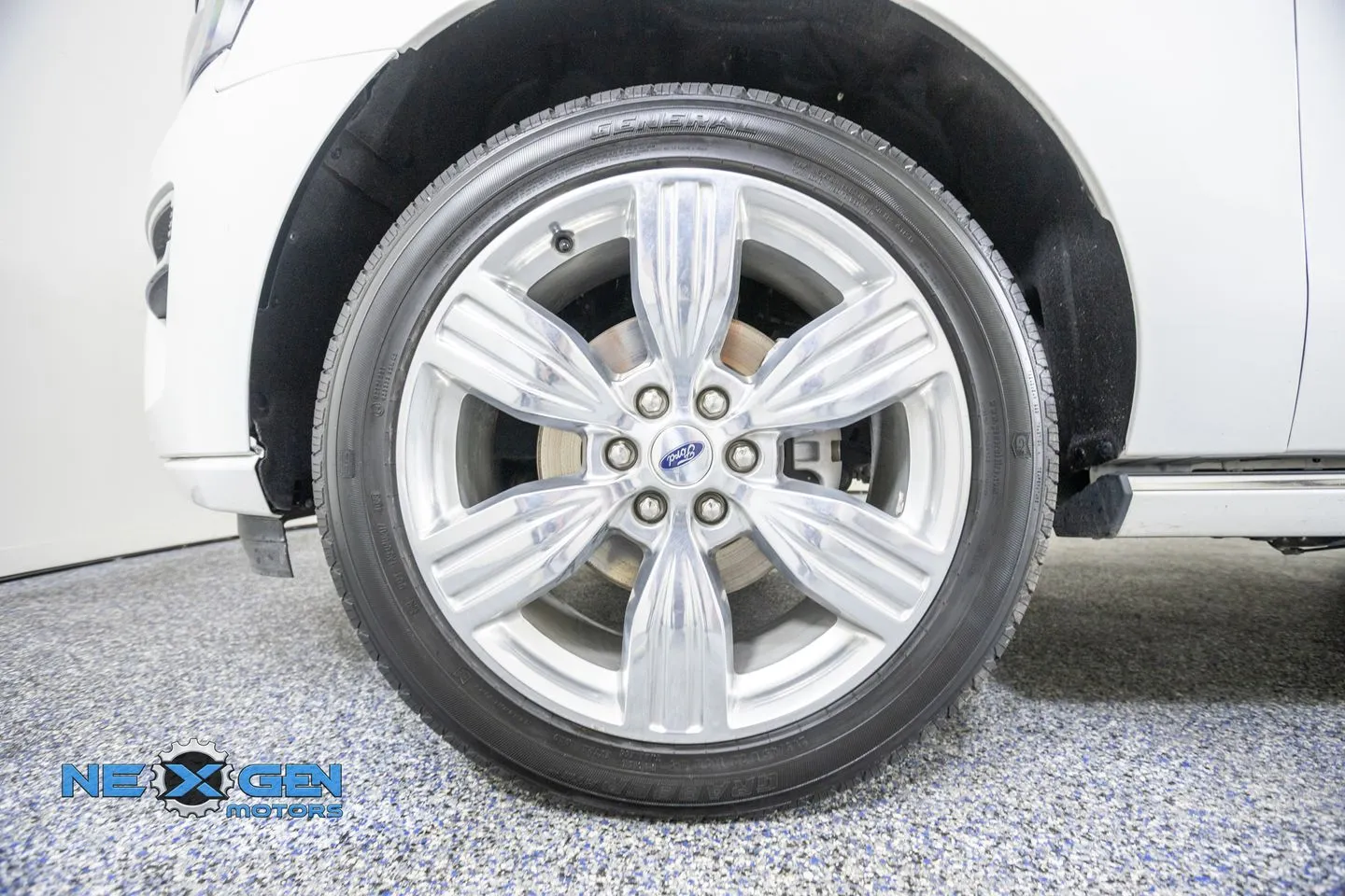 Ford Expedition photo 50